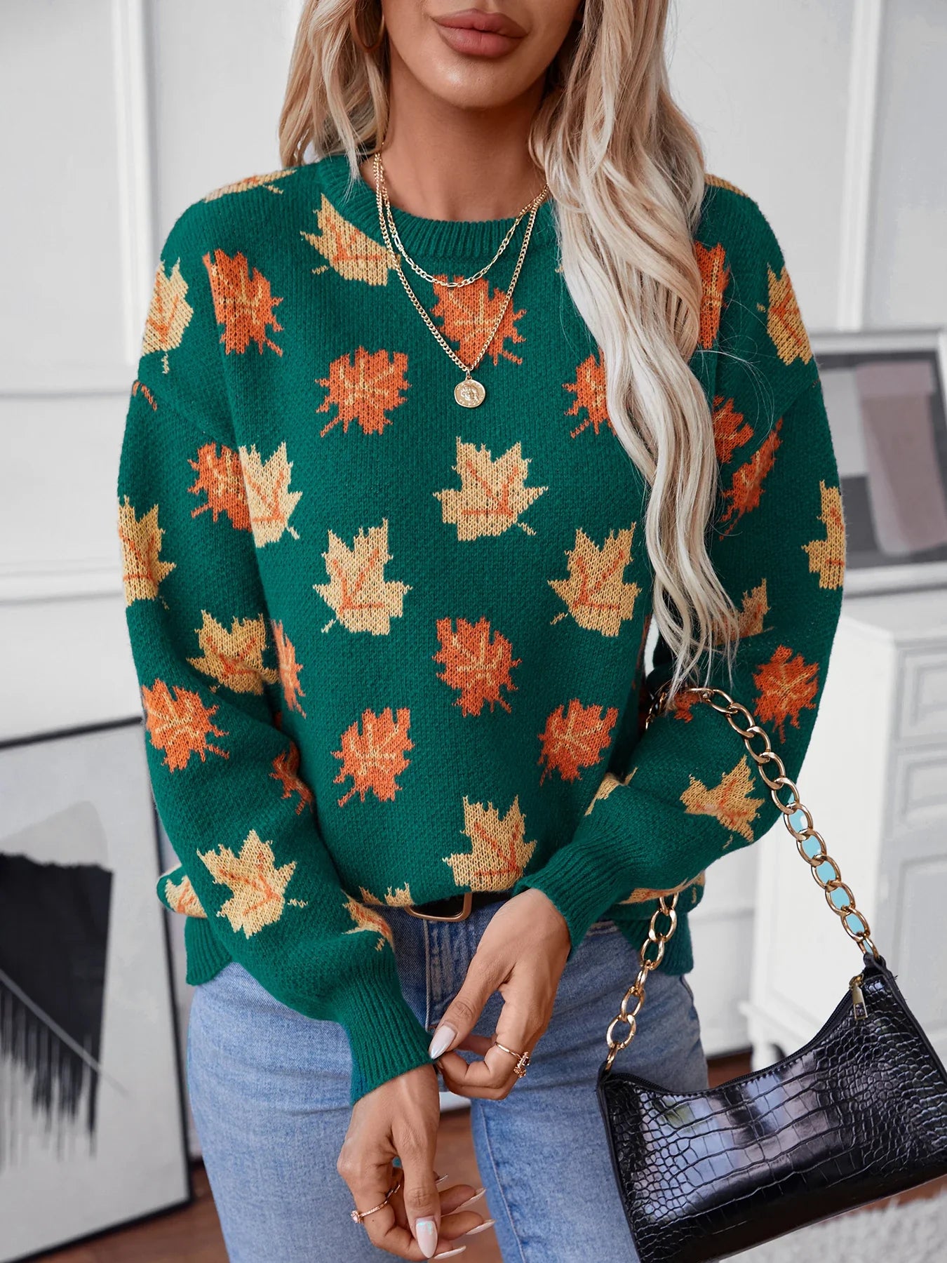 Autumn and Winter New Maple Leaf Pattern Pullover Knitted Women's Commuter Round Neck Sweater Top